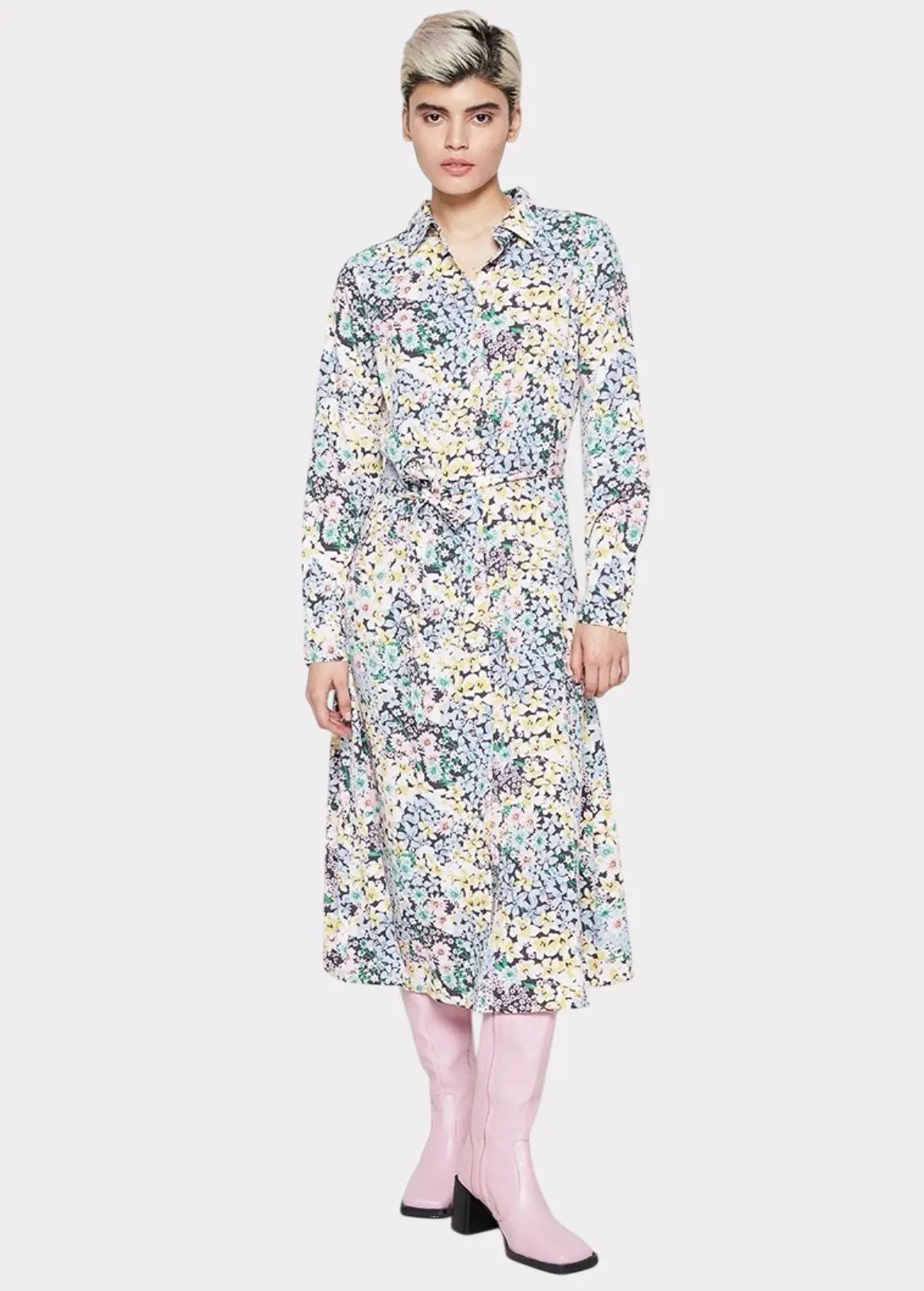 ONLY ROBE ONLY