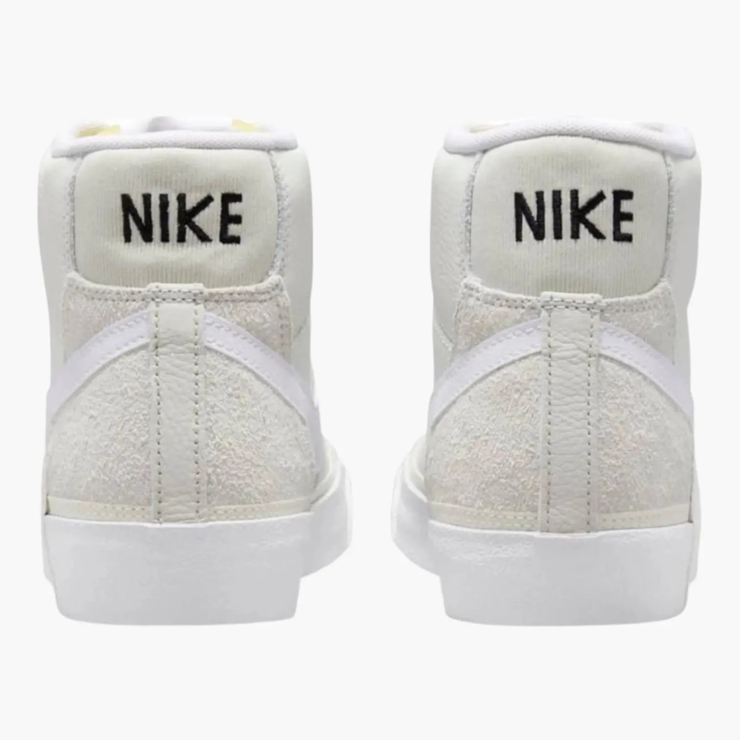 NIKE BLAZER MID PRO CLUB OS CLAIR/FANTOME/BLANC