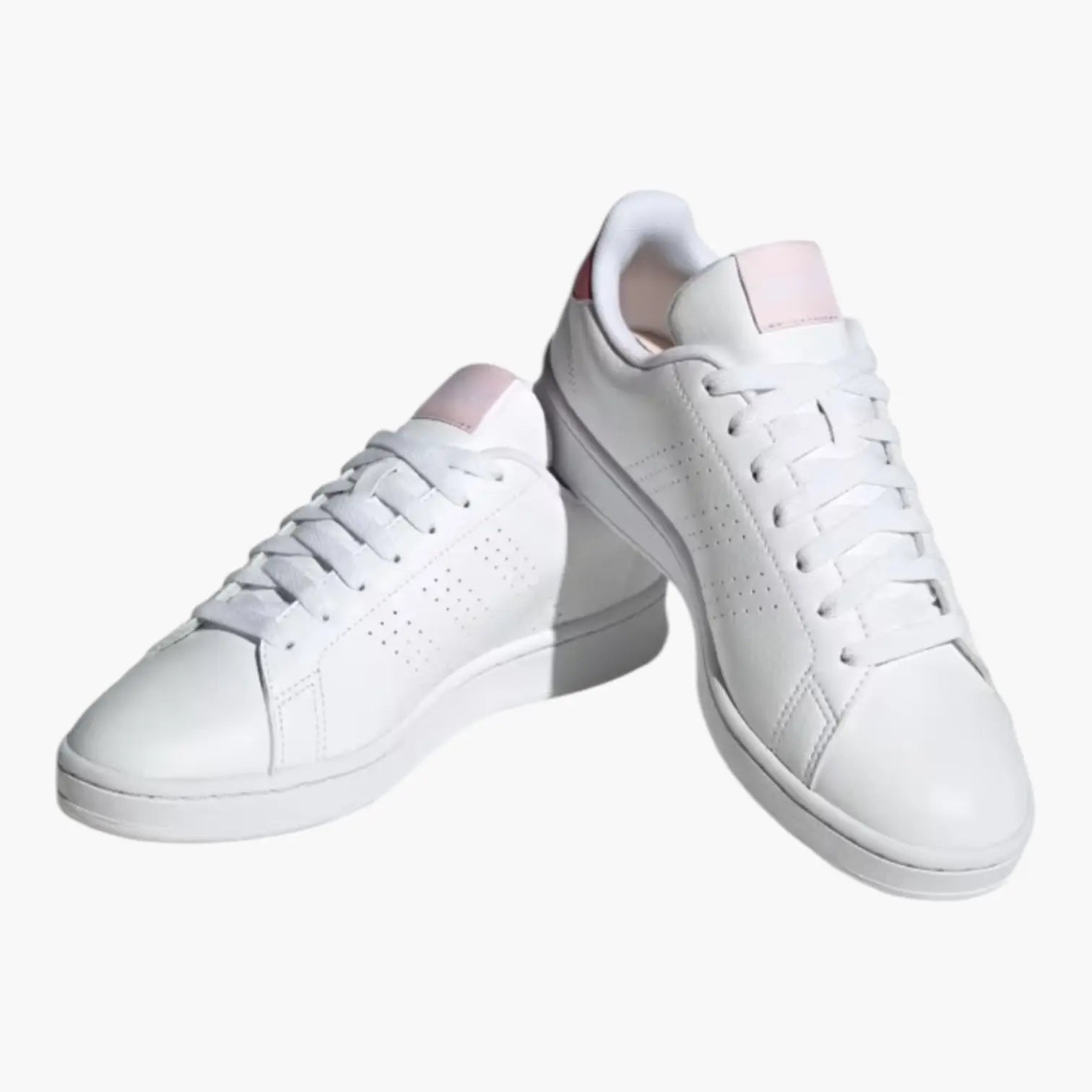 ADIDAS AVANTAGE K : La paire de chaussures parfaite pour tous ADIDAS