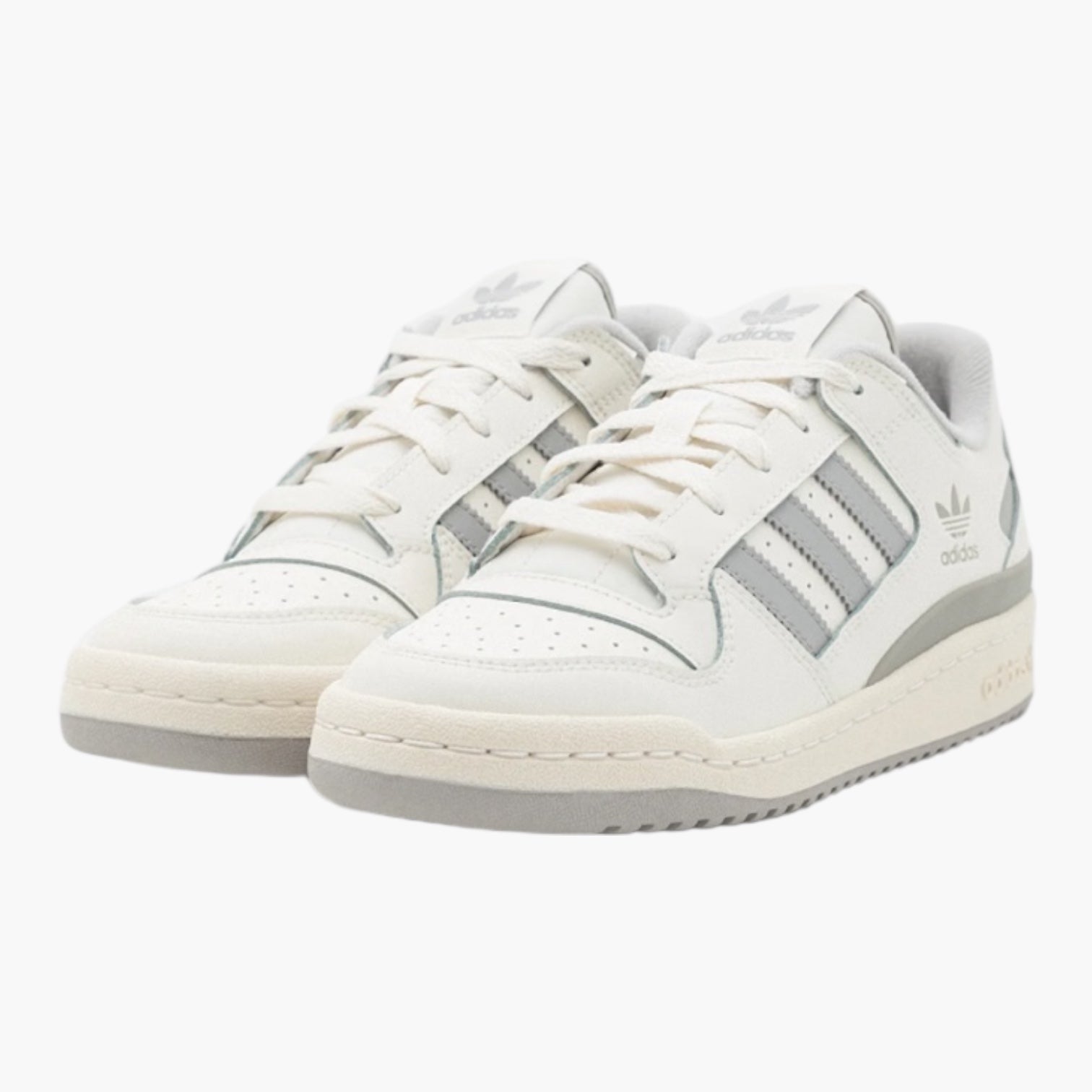 Baskets basses Adidas Forum blanches et grises NIKE