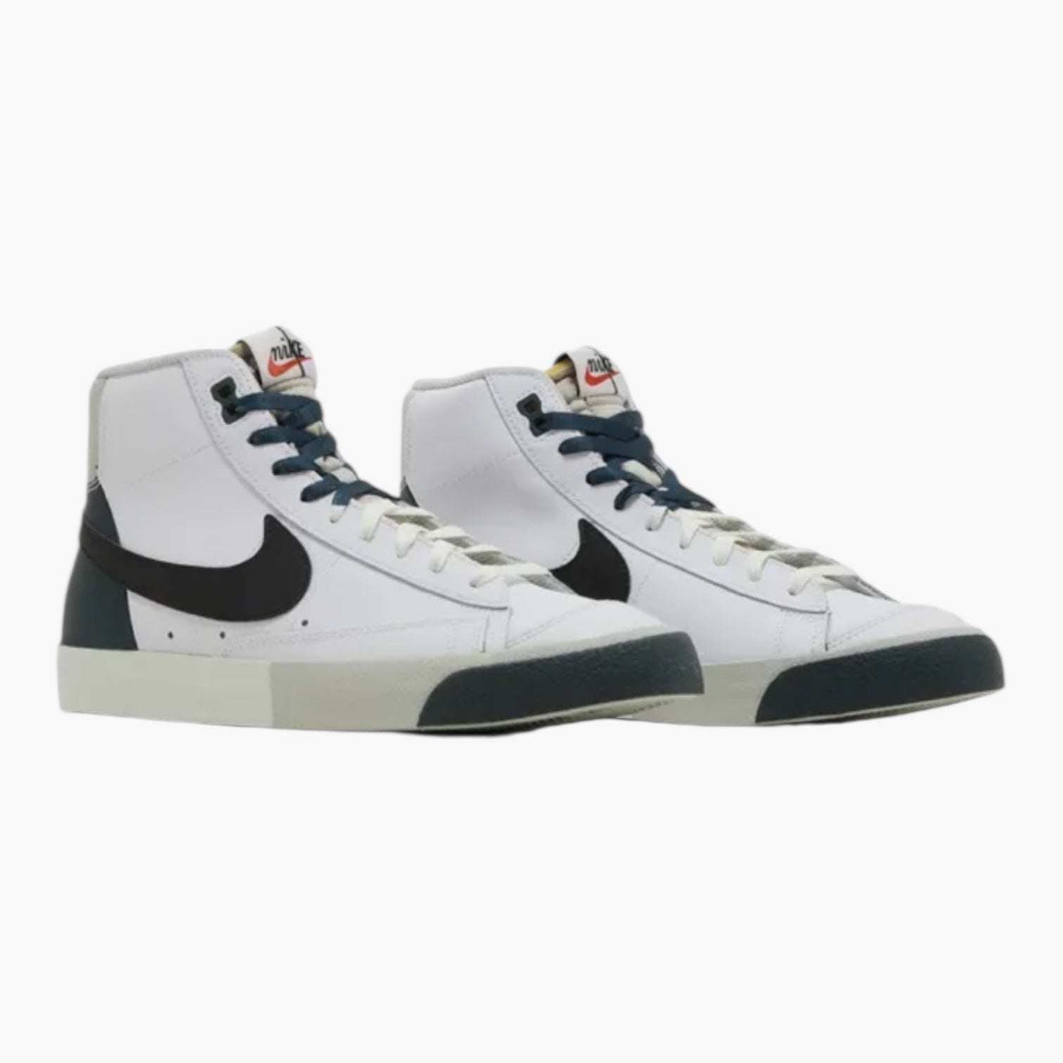 NIKE BLAZER MID'77 PRM NIKE