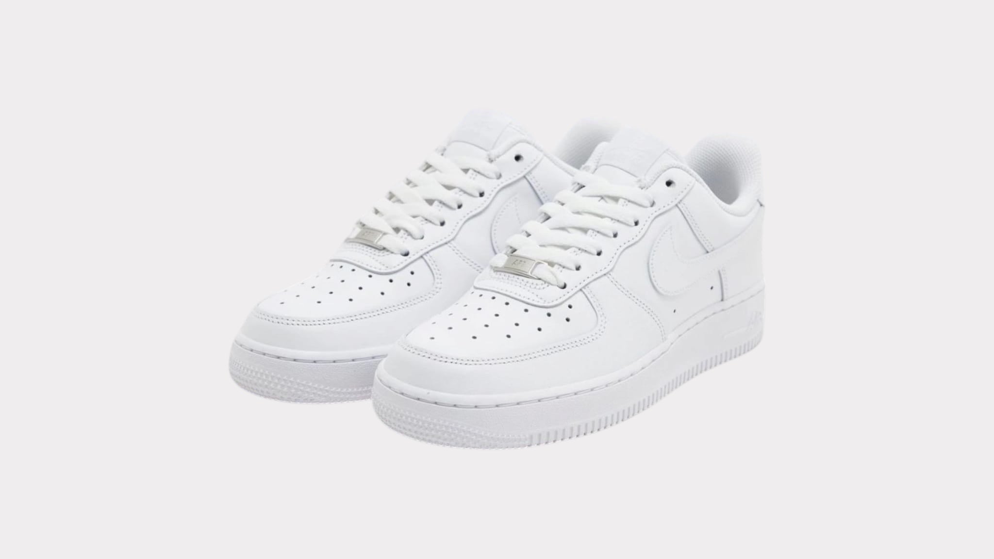 NIKE AIR FORCE 1 TRIPLE WHITE