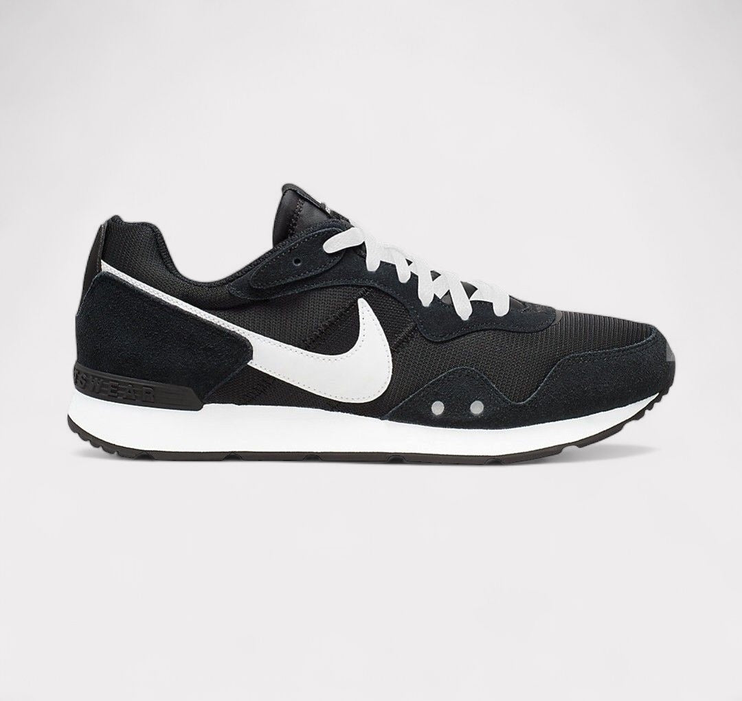 NIKE VENTURE RUNNER WOMEN